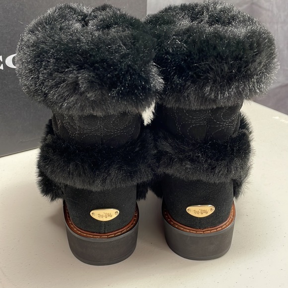 Coach Black Izzie Boot Size 6 1/2 B - Picture 5 of 8